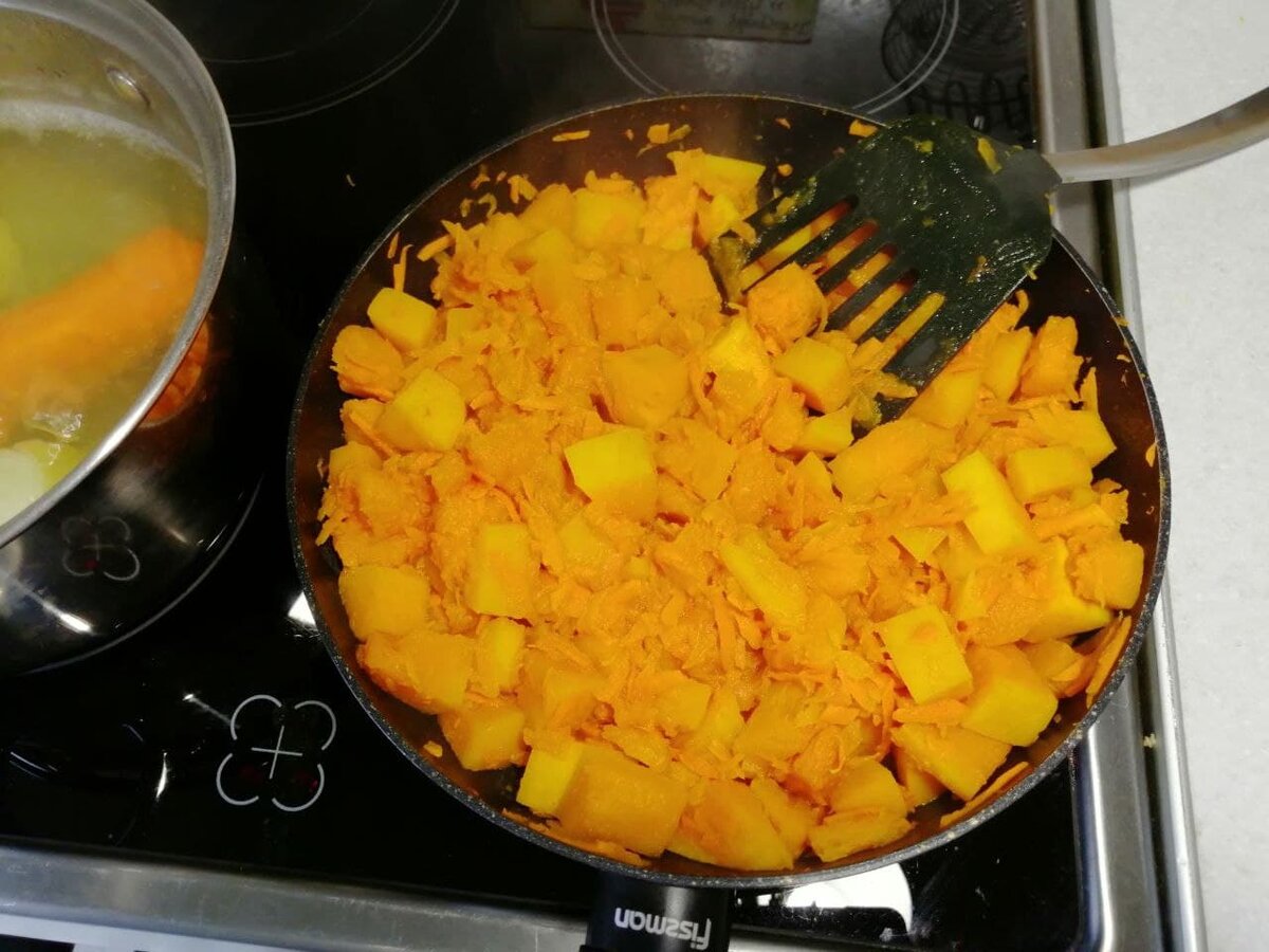 фото тыквы с морковкой