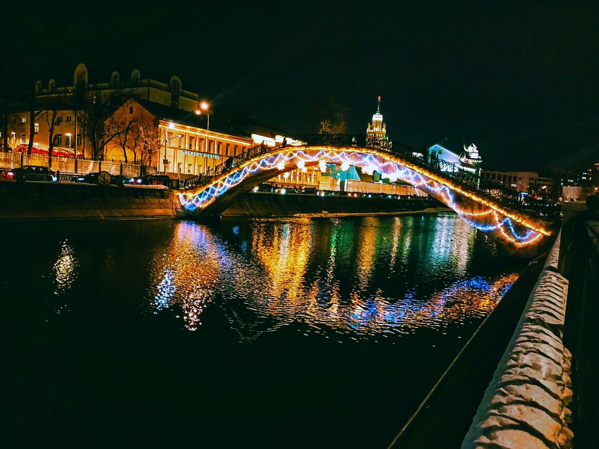 Москва, Озерковская набережная