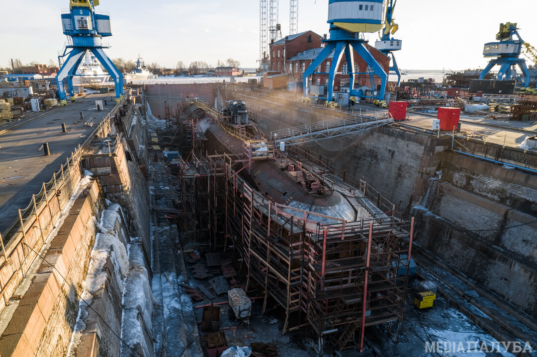 Морской завод. АПЛ Ленинский комсомол в Кронштадте. К3 подлодка в Кронштадте. Ленинский комсомол Кронштадт. Лодка к 3 в Кронштадт.