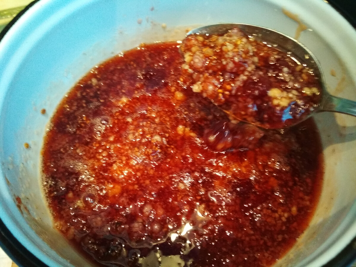 Маленько растопили варенье.