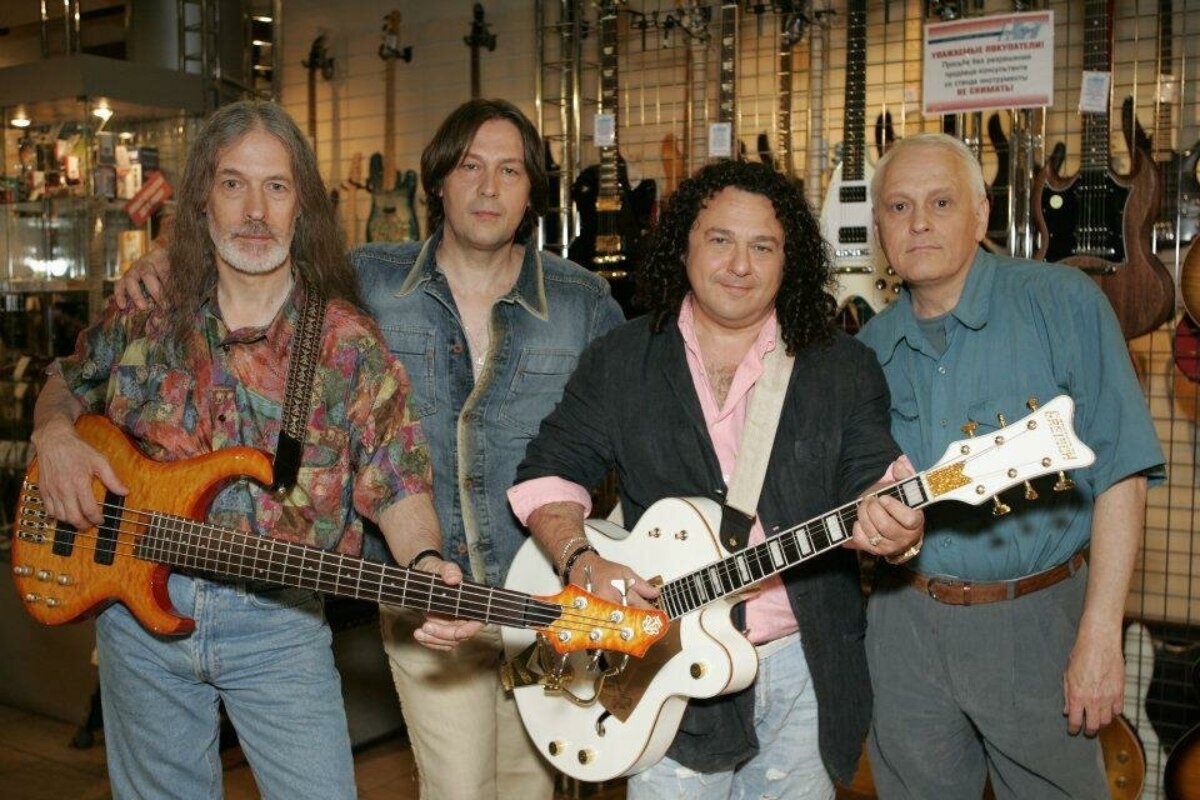 группа круг 1983. слушать песни группы круг. группа круг 1983. группа круг 1983. слушать песни группы круг.