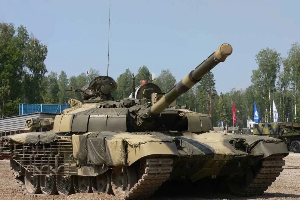 Т-72Б2