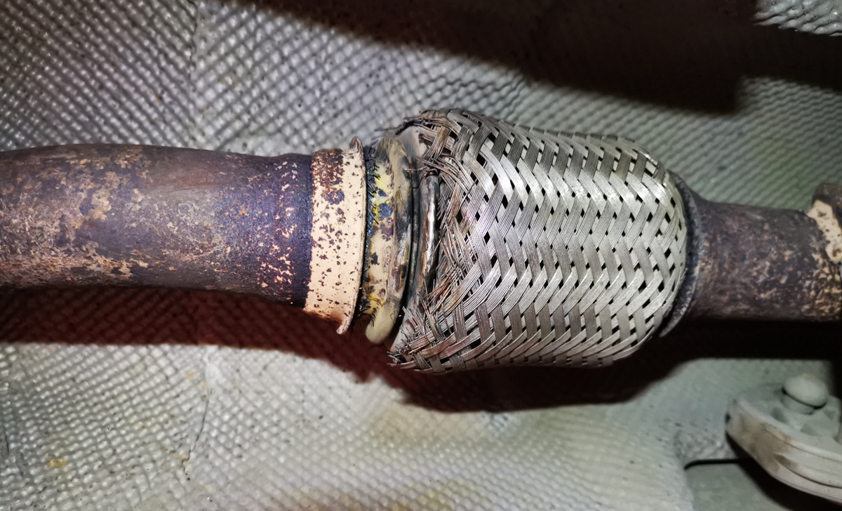 Изношенная гофра 