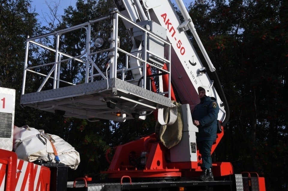     В ростовском гараже сгорели иномарка и два квадроцикла. Михаил ФРОЛОВ