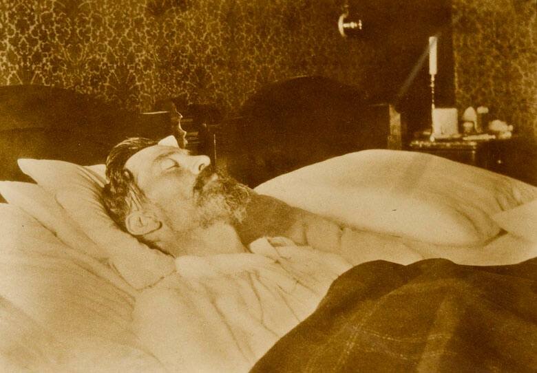 Посмертная фотография 