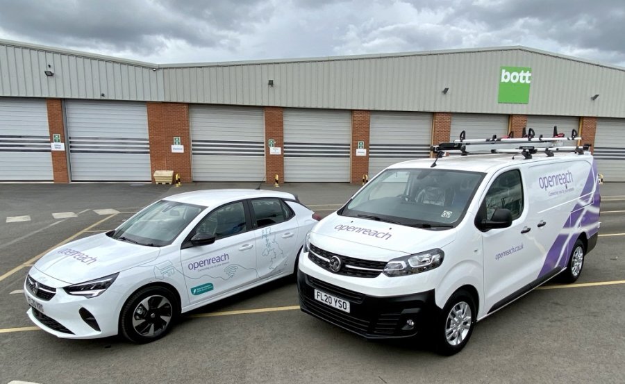 Заказы электрического фургона Vauxhall Vivaro-e стремительно растут