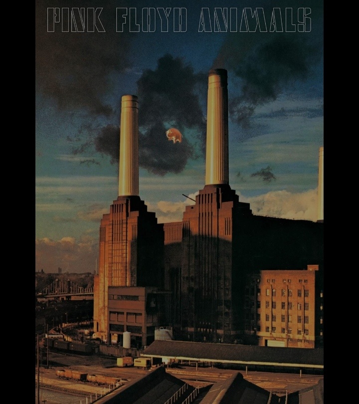 Обложка альбома "Animals".1976 год.Свинка Элджи на фоне лондонской электростанции.