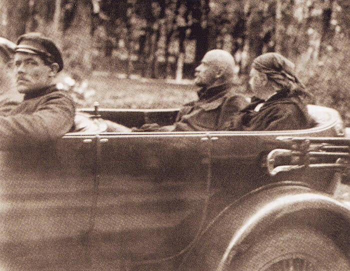 Ленин и Крупская в 1923 году.