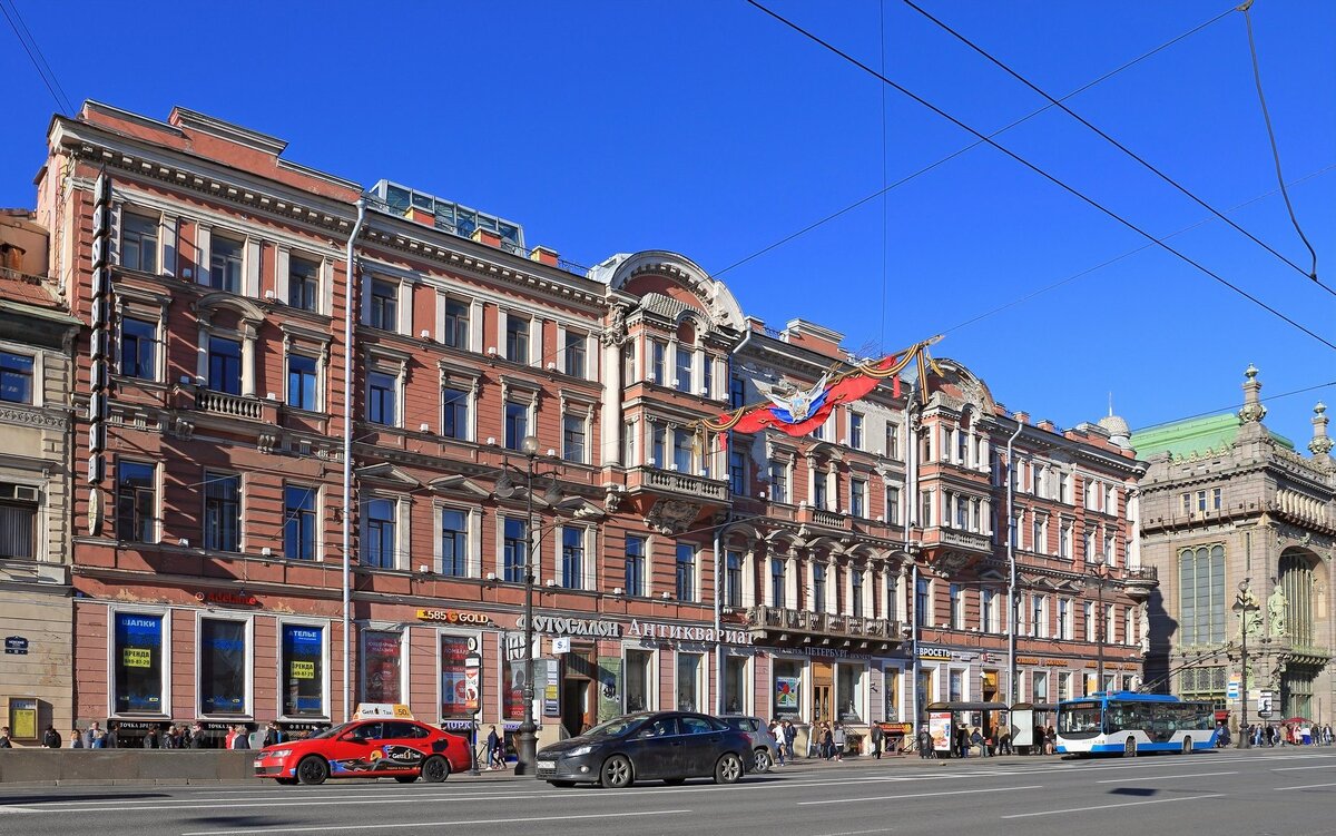 Продажа помещения на Невском проспекте у метро Гос - Петербург: Продажа помещени