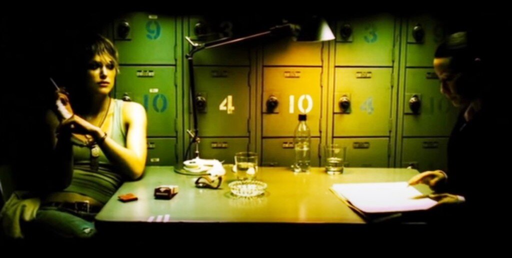 Кадр из фильма "Домино", 2005 г., реж. Тони Скотт.