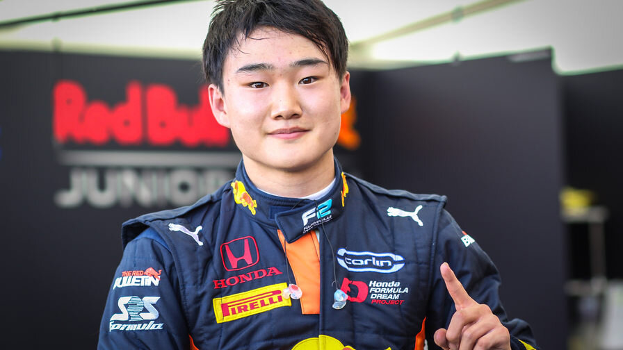 Юки Цунода. Изображение с сайта autosport.com