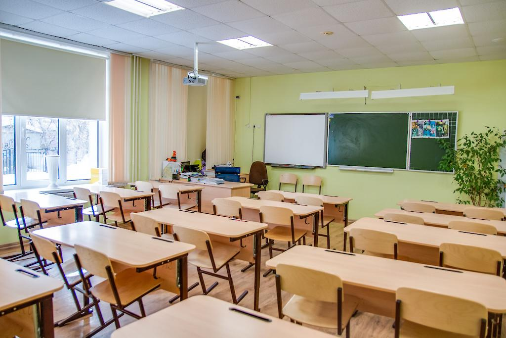 За сутки на дистанционку отправили восемь классов.  
