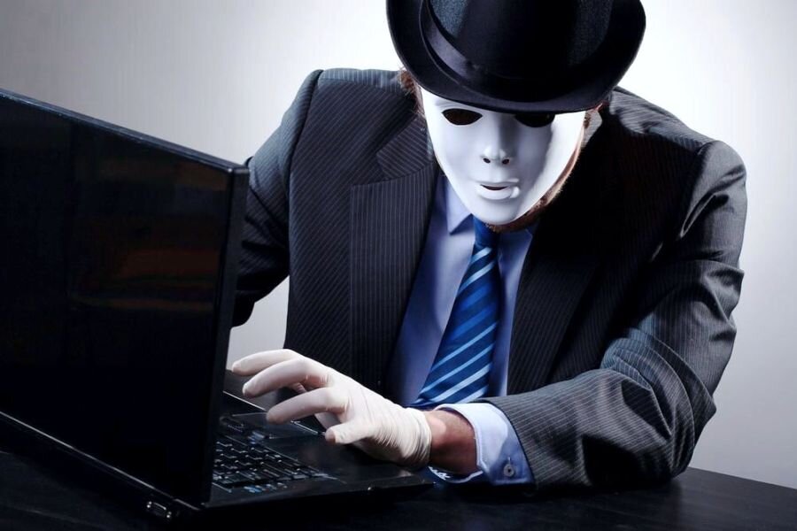 я не прячусь, это - из-за карантина...