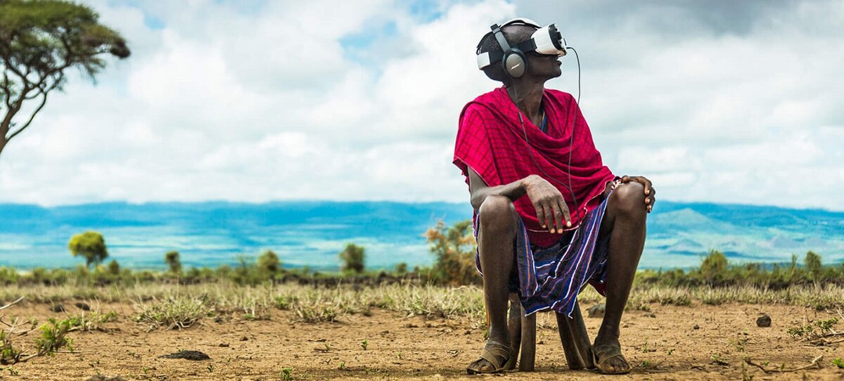 Компания Samsung и Стэнфордский университет рассказали о своих планах на разработку дисплея для VR-устройств. По словам корейского производителя, данный дисплей получит разрешение 10 тысяч пикселей на дюйм (ppi).