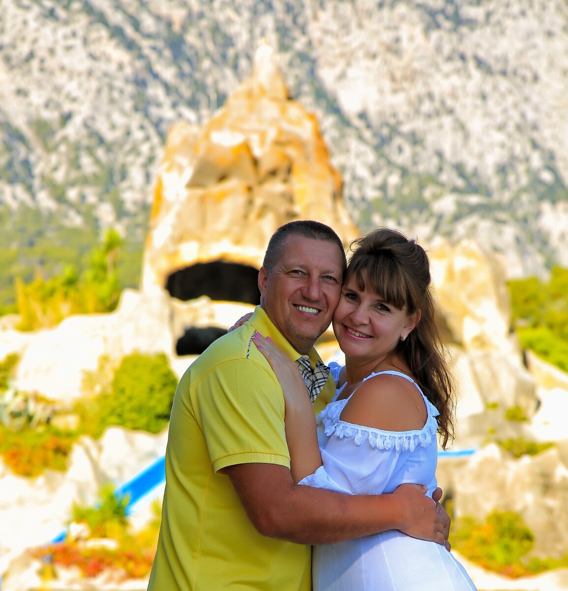 Это мы с мужем.