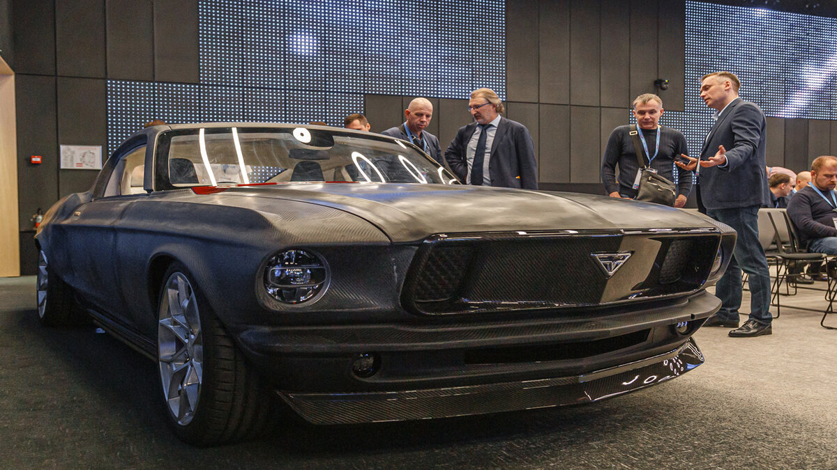 Кузов авто из углеволокна, можно сказать вечный