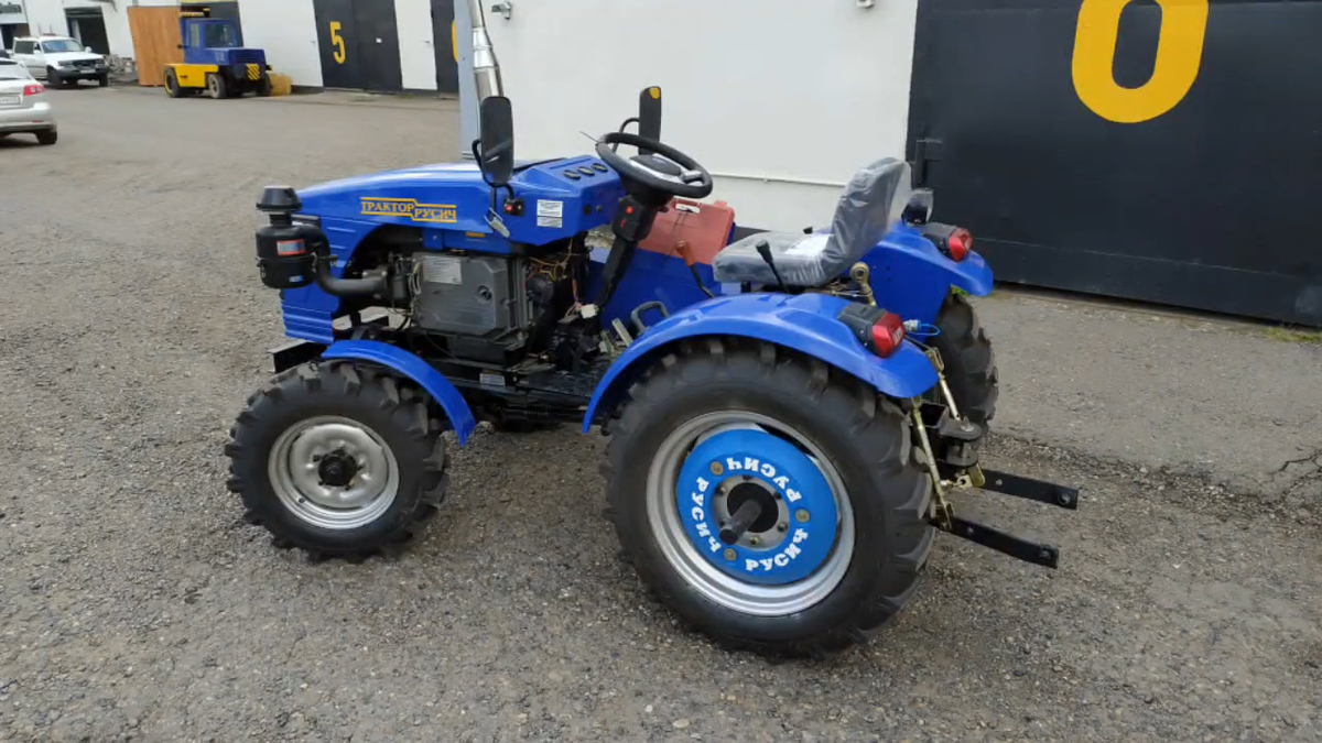 Полноприводный минитрактор «РУСИЧ Т – 30»