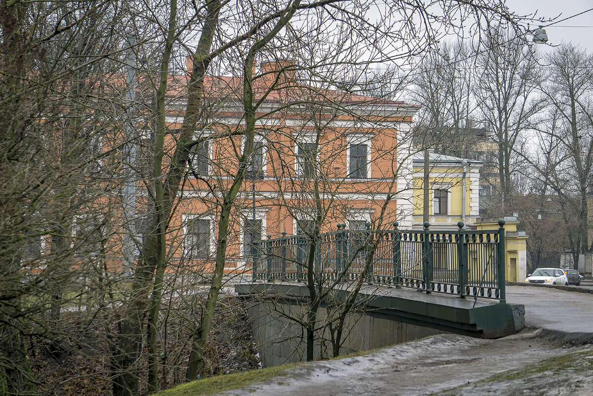 Молвинский мост через реку Таракановку. Фото: В.Кононов.