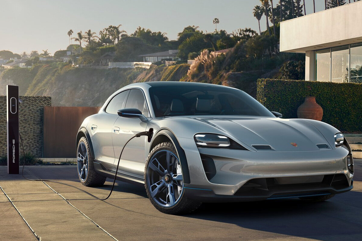 Porsche Mission E Cross Turismo