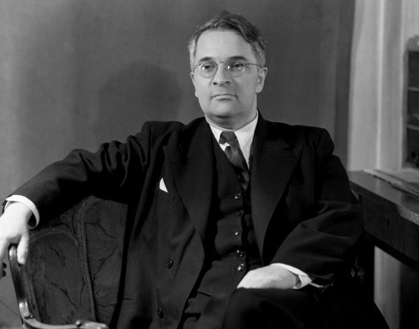 Максим Штраух в молодости