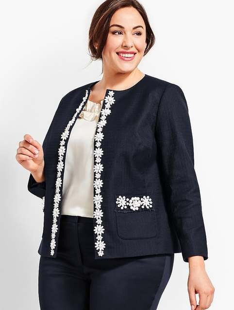 Костюм в стиле Шанель