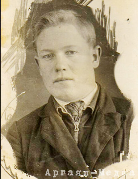 Василий Плаксин