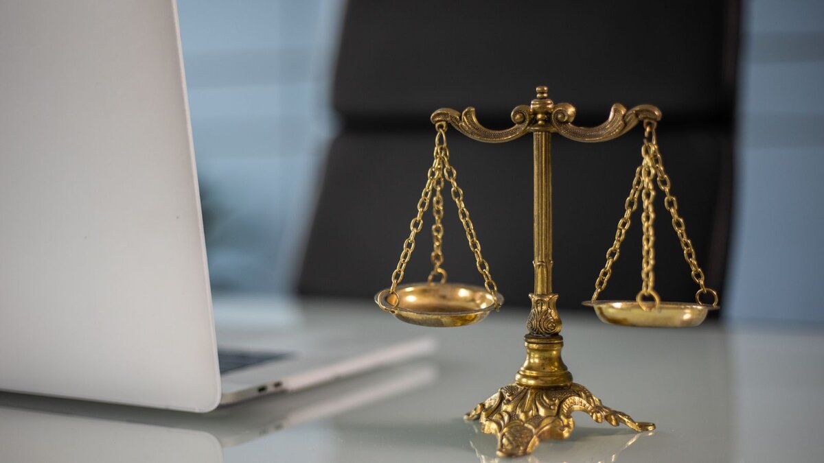 Следует взвесить все За и Против