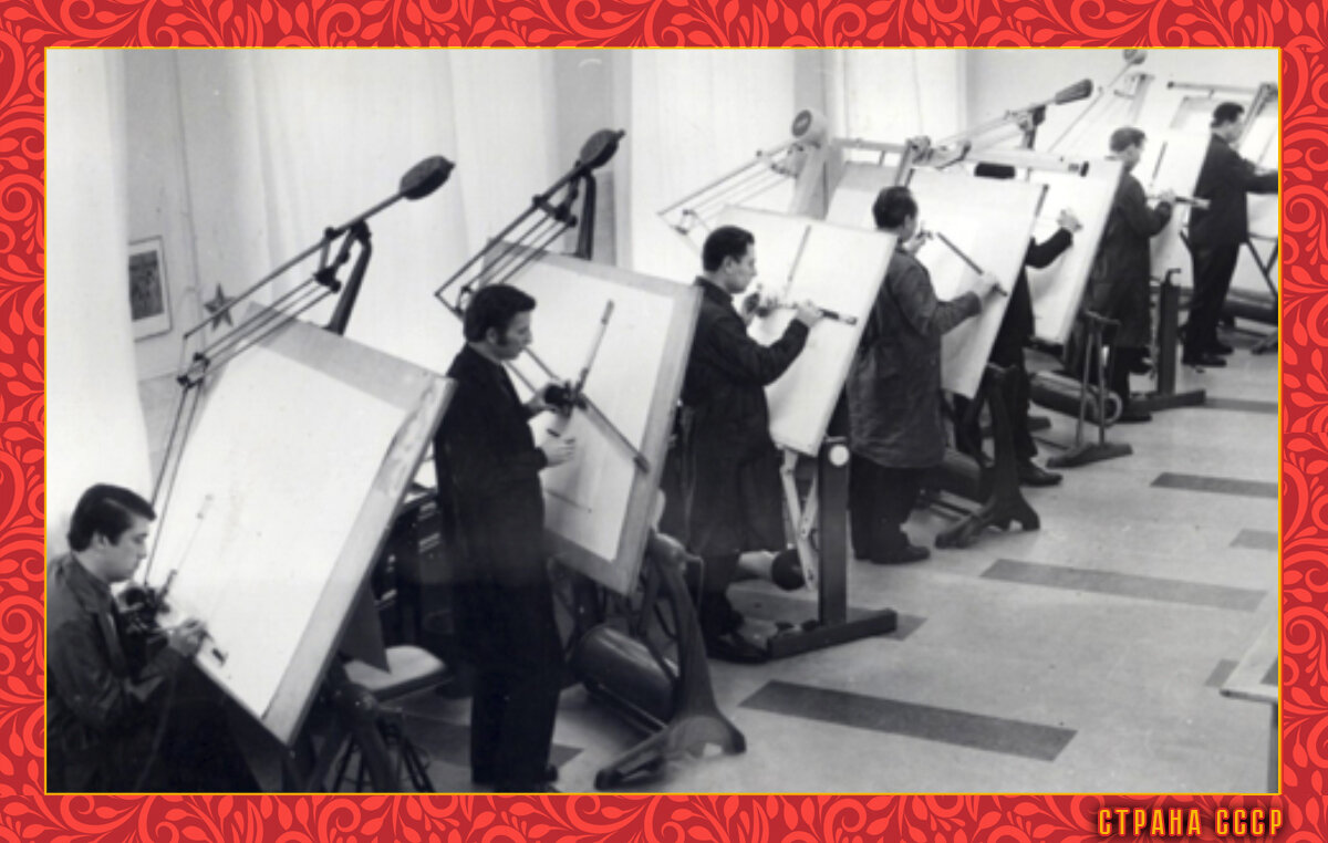 Завод в советские годы. Фото в свободном доступе