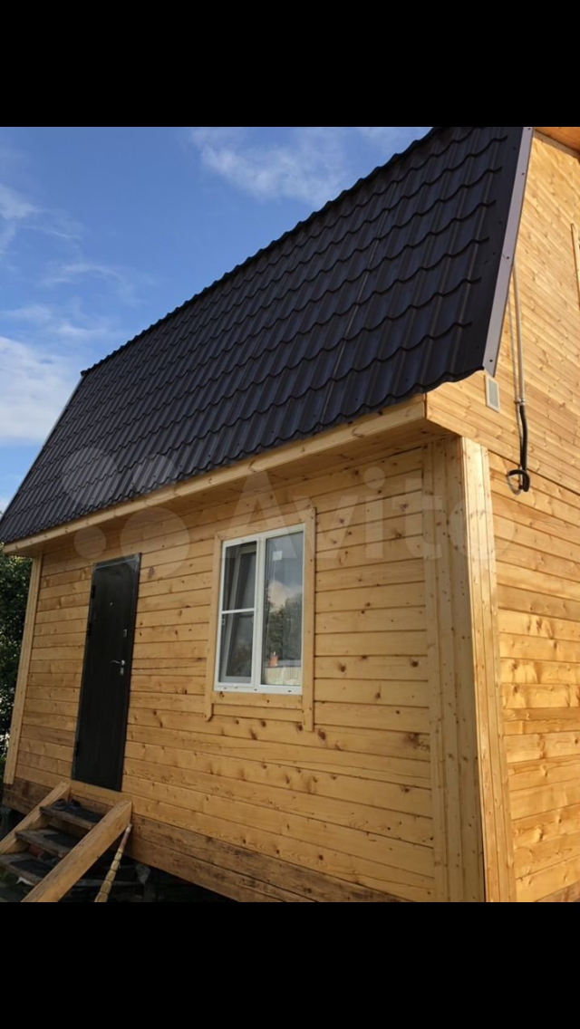 Ещё без веранды...