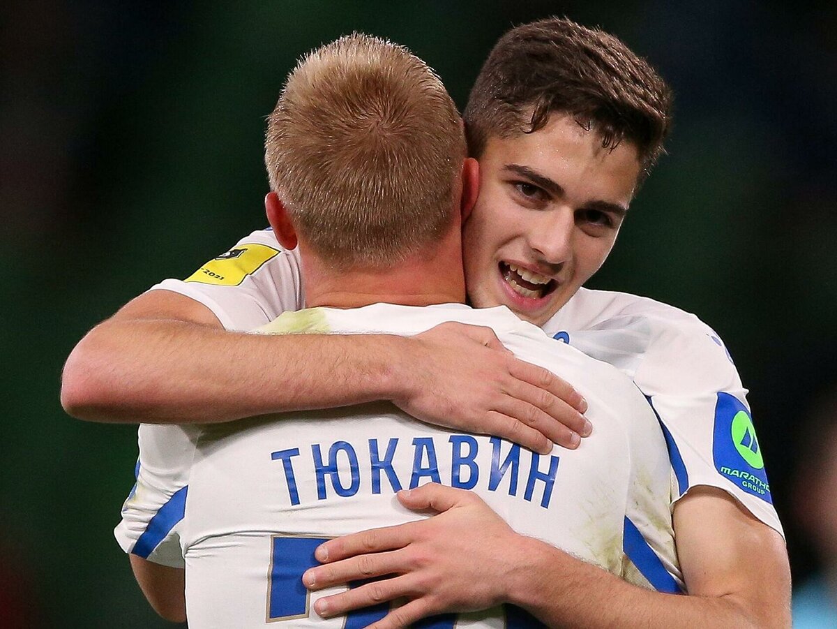 Надеюсь на молодых