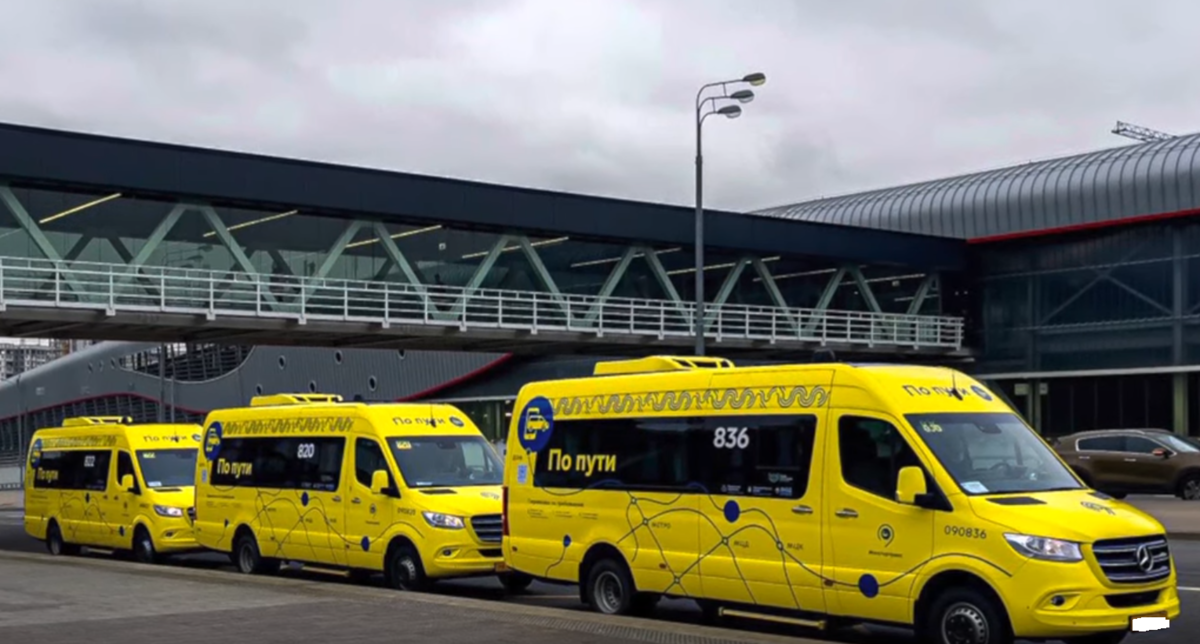 Чтобы заказать маршрут, необходимо воспользоваться приложением "Московский транспорт". Скриншот из видео, используется и распространяется бесплатно по лицензии https://www.youtube.com/t/terms 