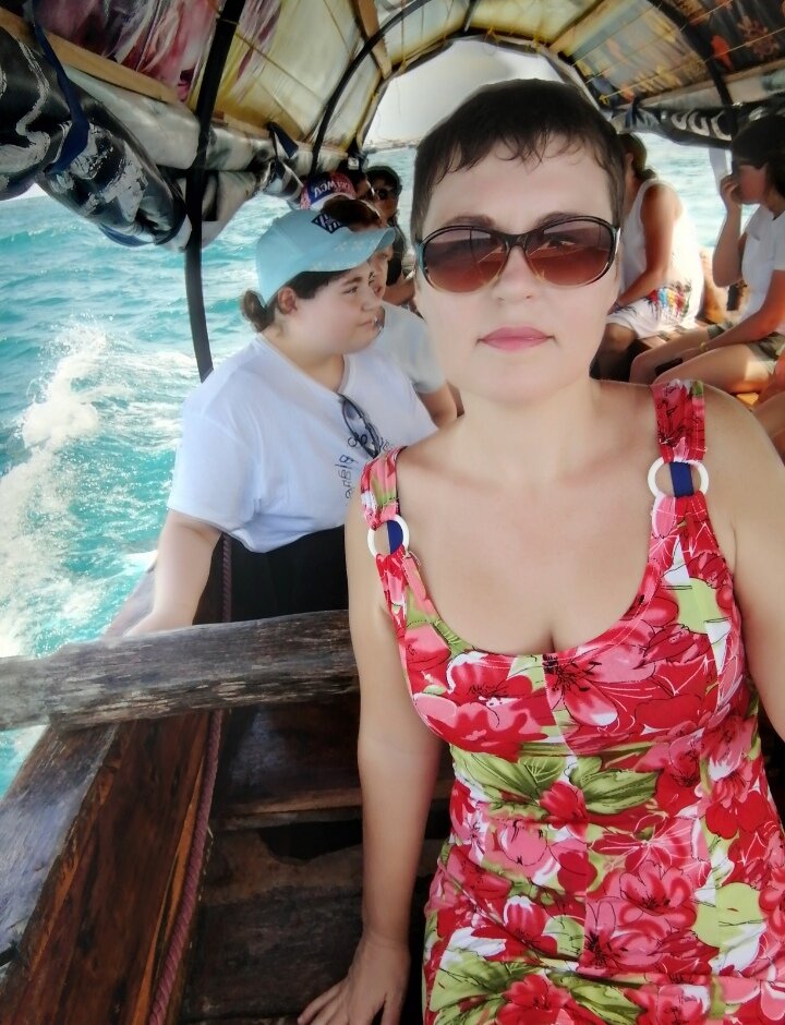 Это я до того, как начала носить очки. Личное фото.