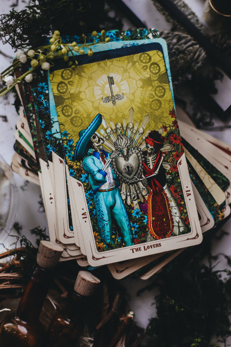 Влюблённые «Santa Muerte tarot»