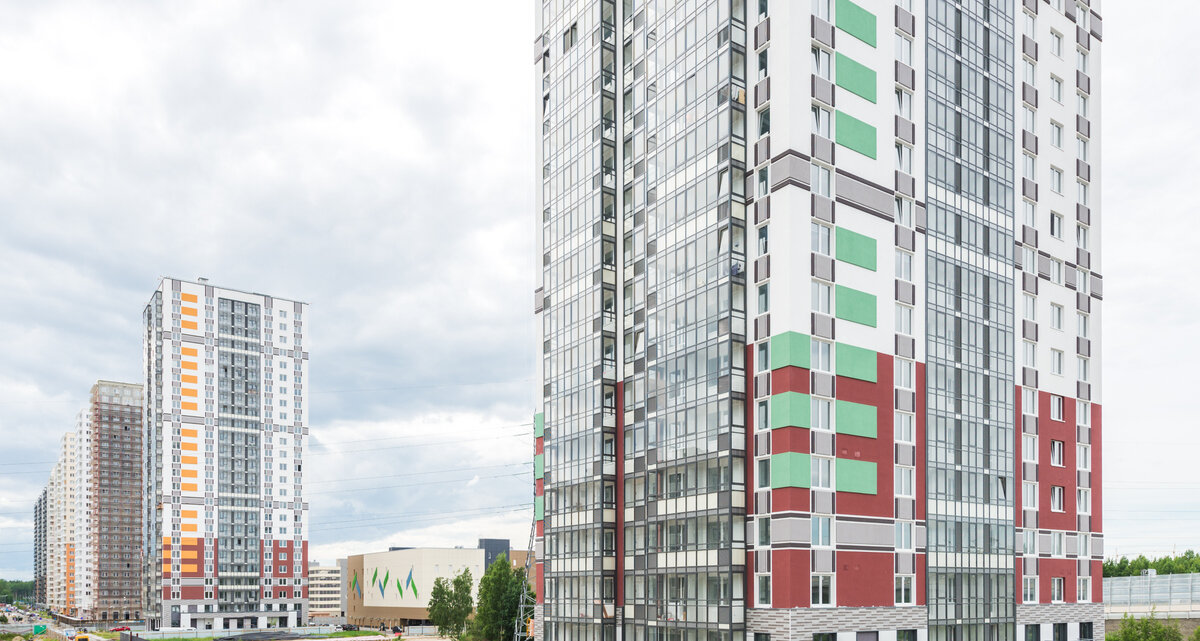 Два сданных корпуса находятся ближе всего к Суздальскому шоссе