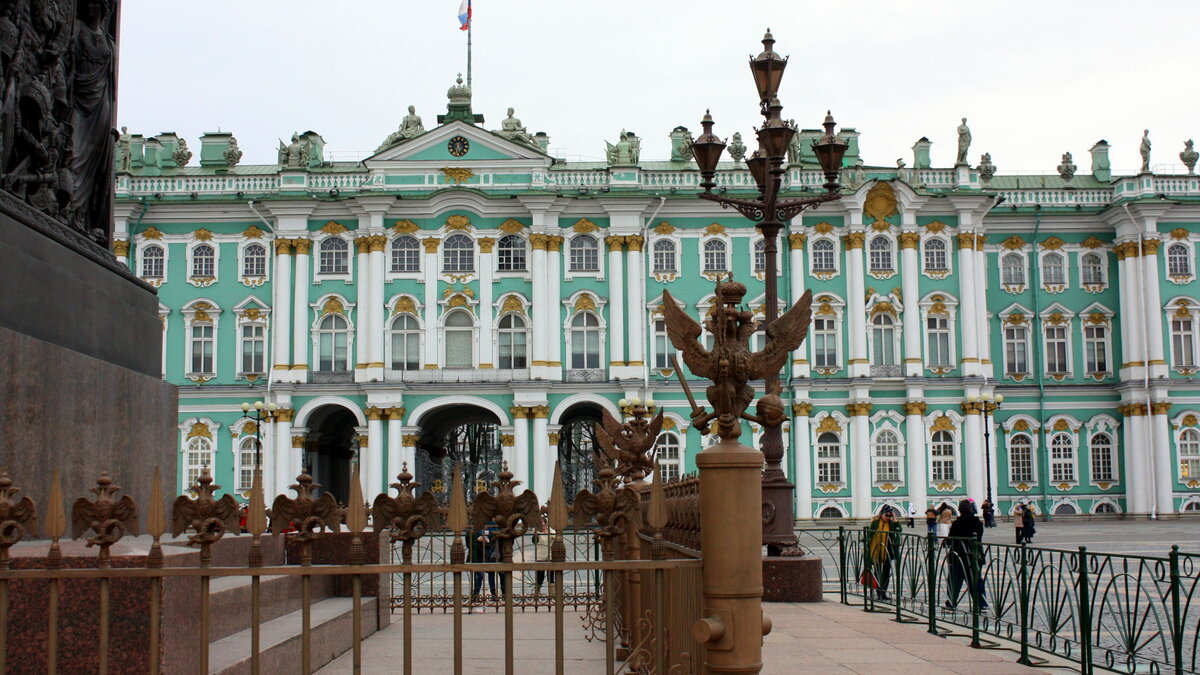 Где жили русские цари в санкт петербурге фото