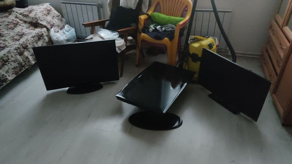 Купленный ТВ хлам
