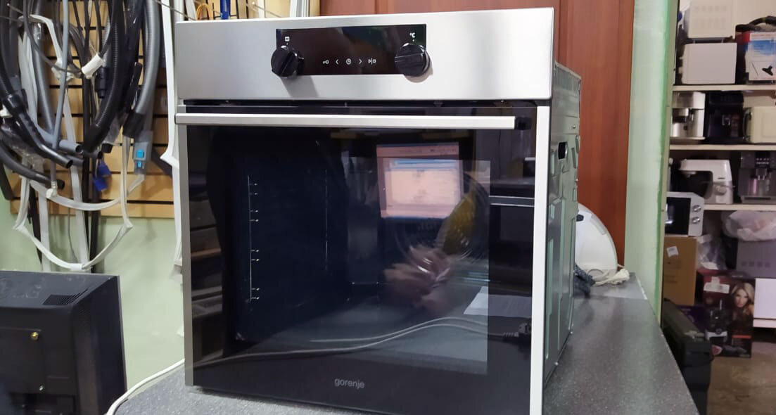 Сдали в сервис-центр