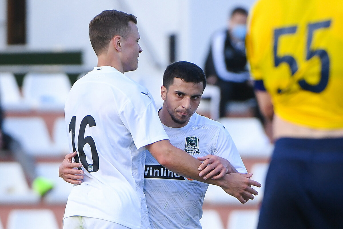 Шапи и Классон в игре с ФК "Ростов" (фото с оф.сайта)