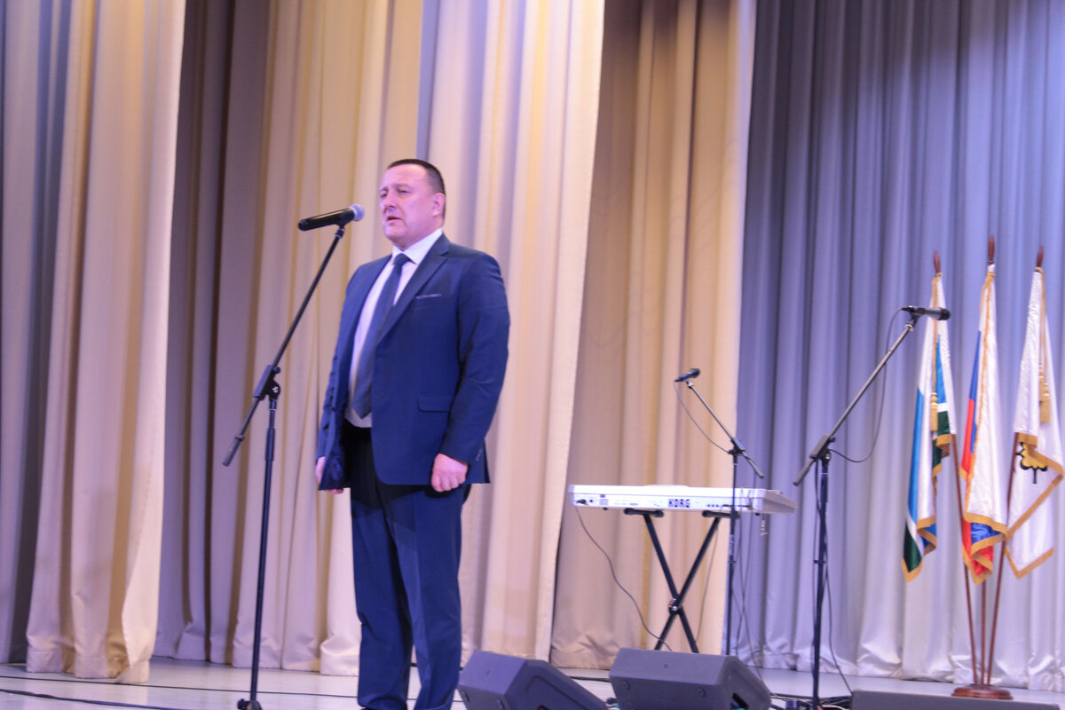 Глава ГО Карпинск Андрей Клопов