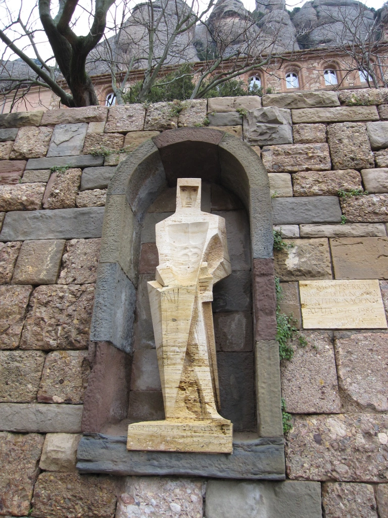 Георгий  Победоносец. Современное искусство. Монастырь Монсеррат, Каталония, Испания. Фото автора