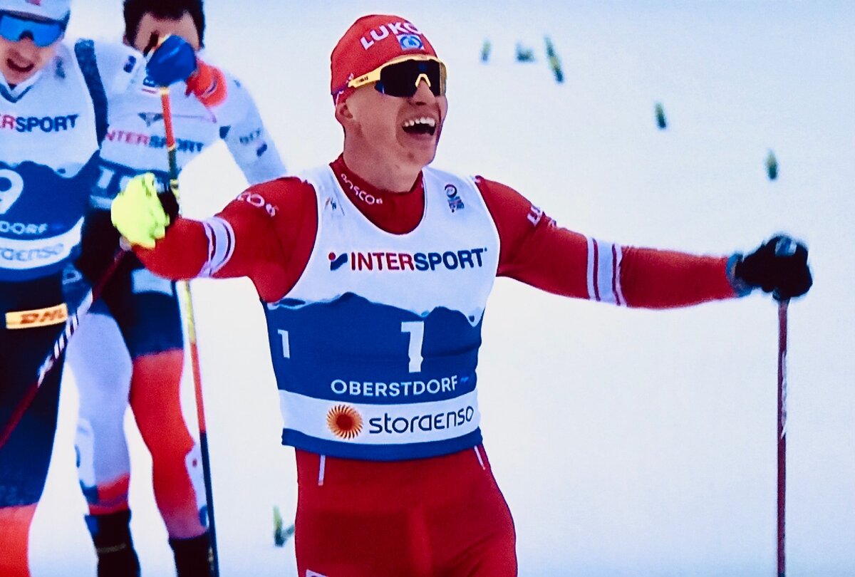 Александр Большунов