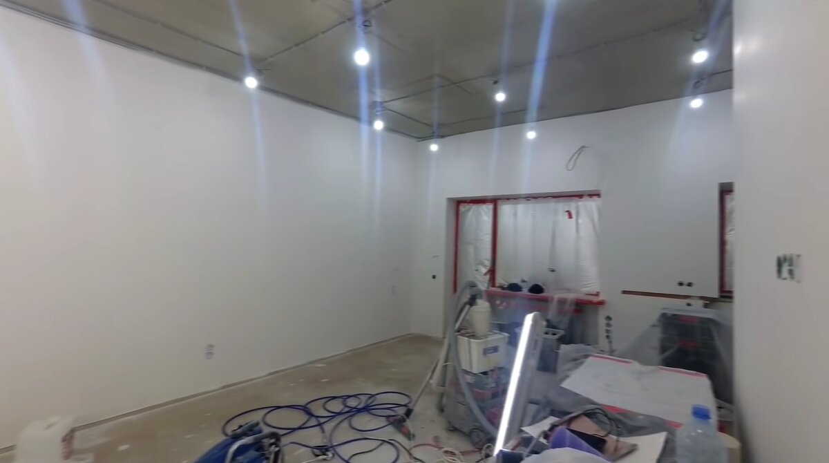 Как дизайнер превратил «убитую» хрущёвку в стильную студию: фото до и ...