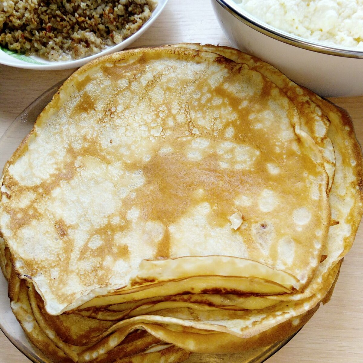 Блинчики с мясом и творогом. Пока полуфабрикаты.