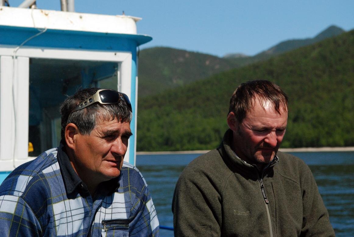 Николай и мой напарник Алексей .Байкал.