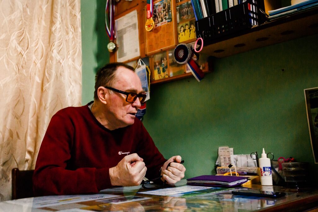 Деду 12 лет. Дедушка 12. Дедушка 12. Кукла дедушка 1 12. Вале 72 с фигуркой бабушка картинки.