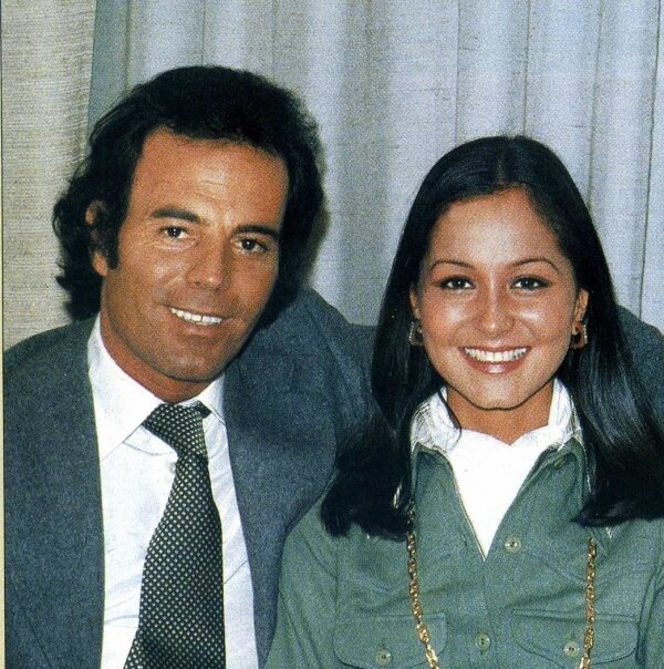 Хулио Игласиас с женой Исабель Прейслер