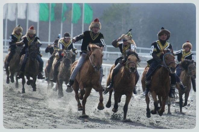скачки на Сабантуй 2019 где сын Николая занял первое место