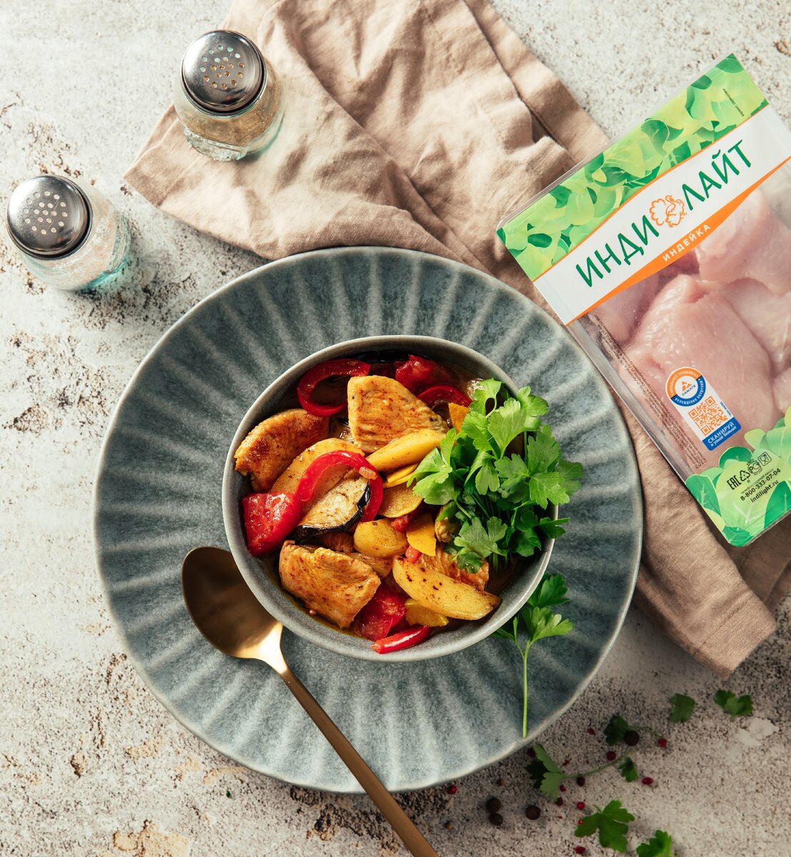 Рагу с овощами и нежной индейкой