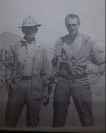 Игорь Смирнов справа