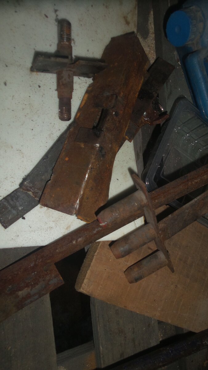 Демонтаж замка